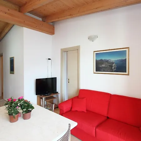 Casa Elka 8