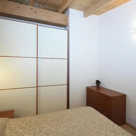 Casa Elka 8 * Pieve (Lombardy)